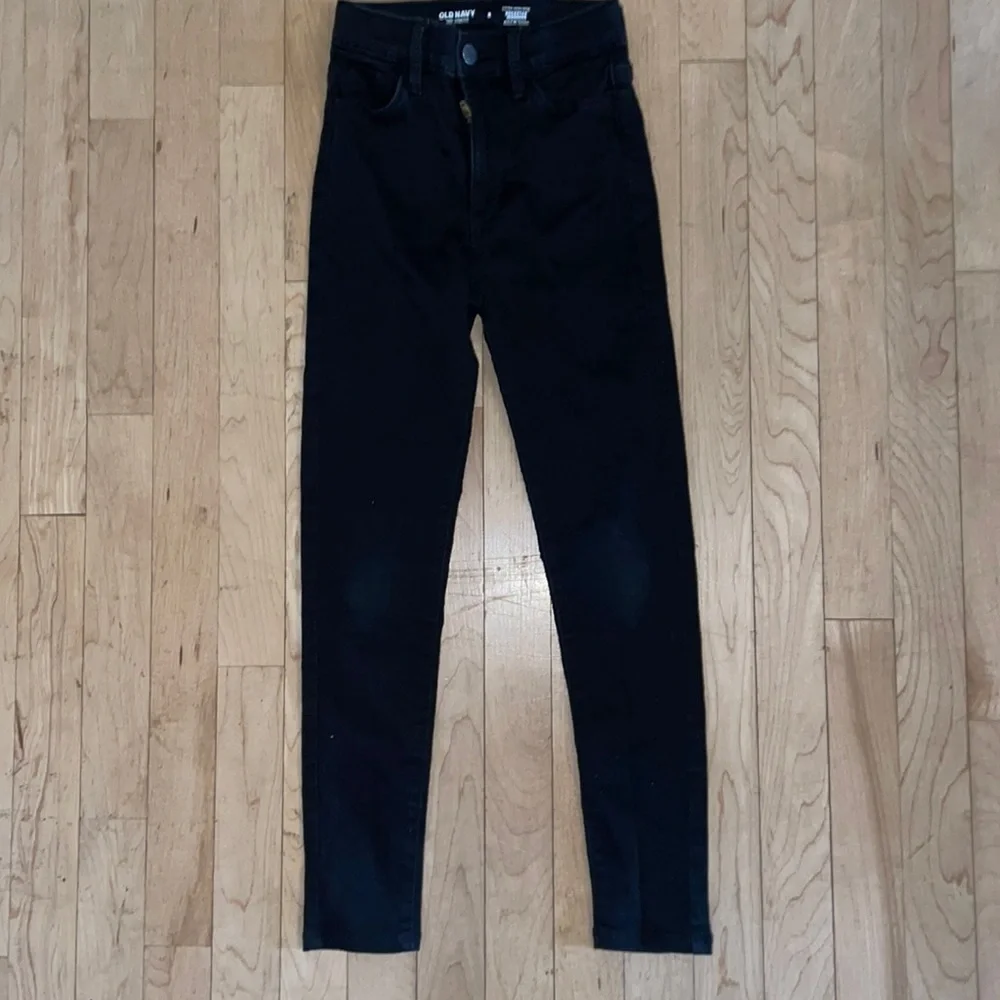 Old Navy rockstar jeggings size 8